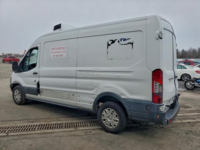 Ford Transit T-250 Image 11