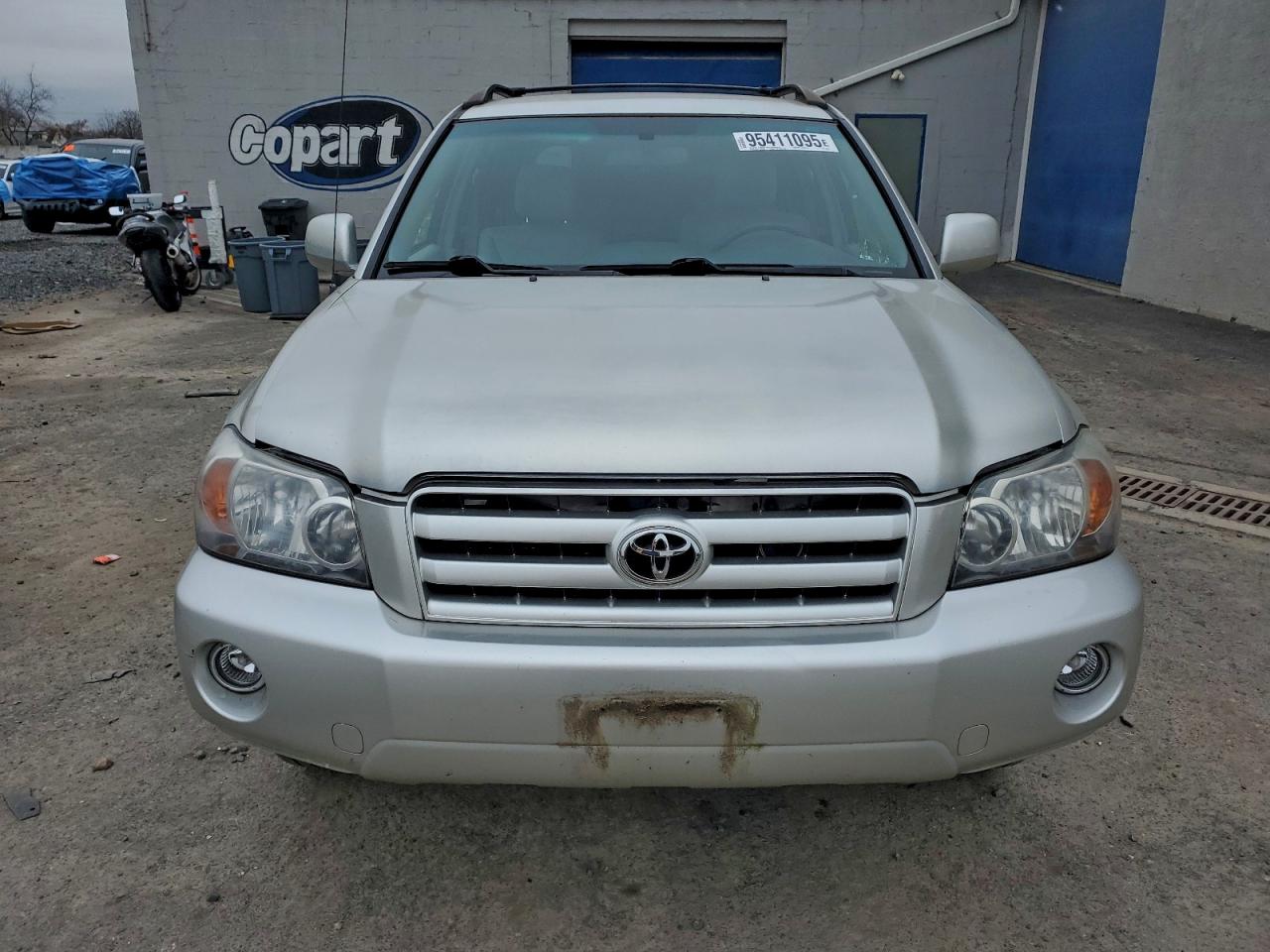 Toyota Highlander Limited Image 9