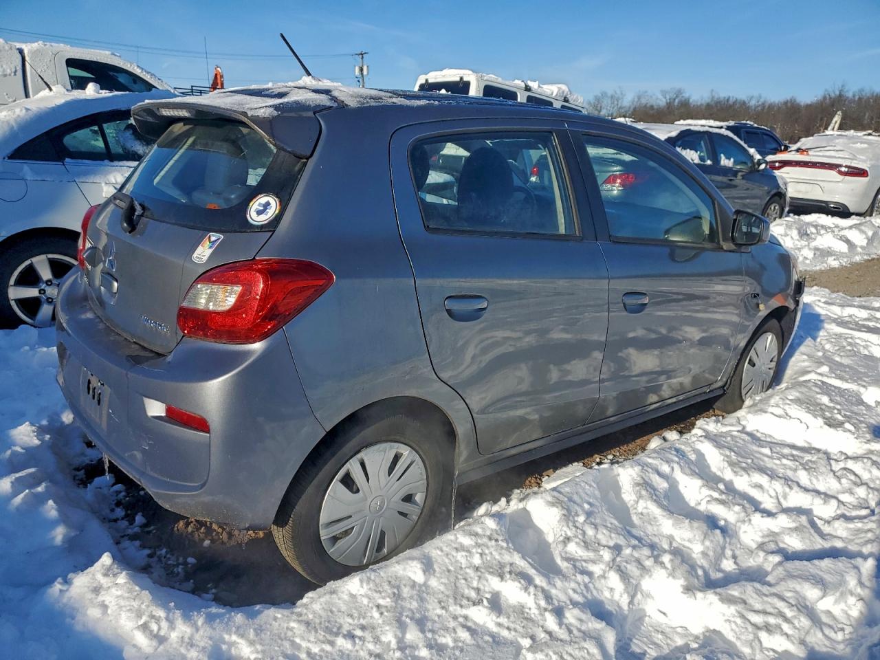 Mitsubishi Mirage Es Image 5