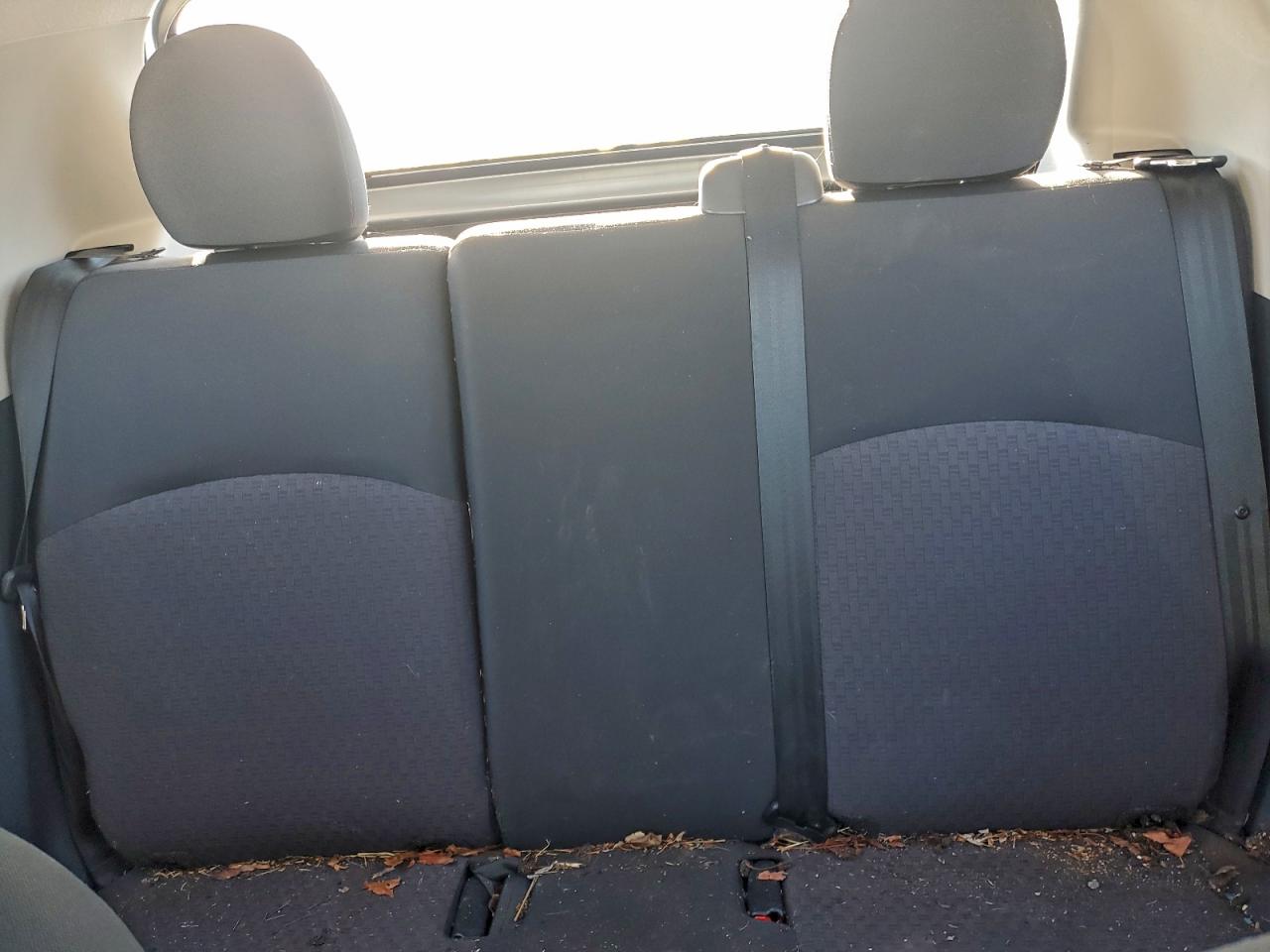 Mitsubishi Mirage Es Image 13