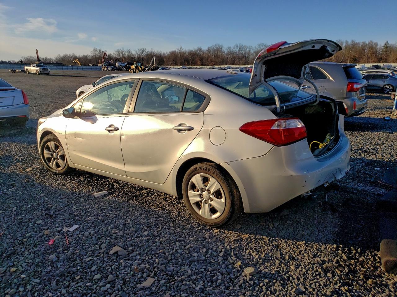 Kia Forte Lx Image 11