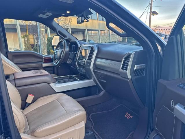 Ford F-350 Super Duty Image 4