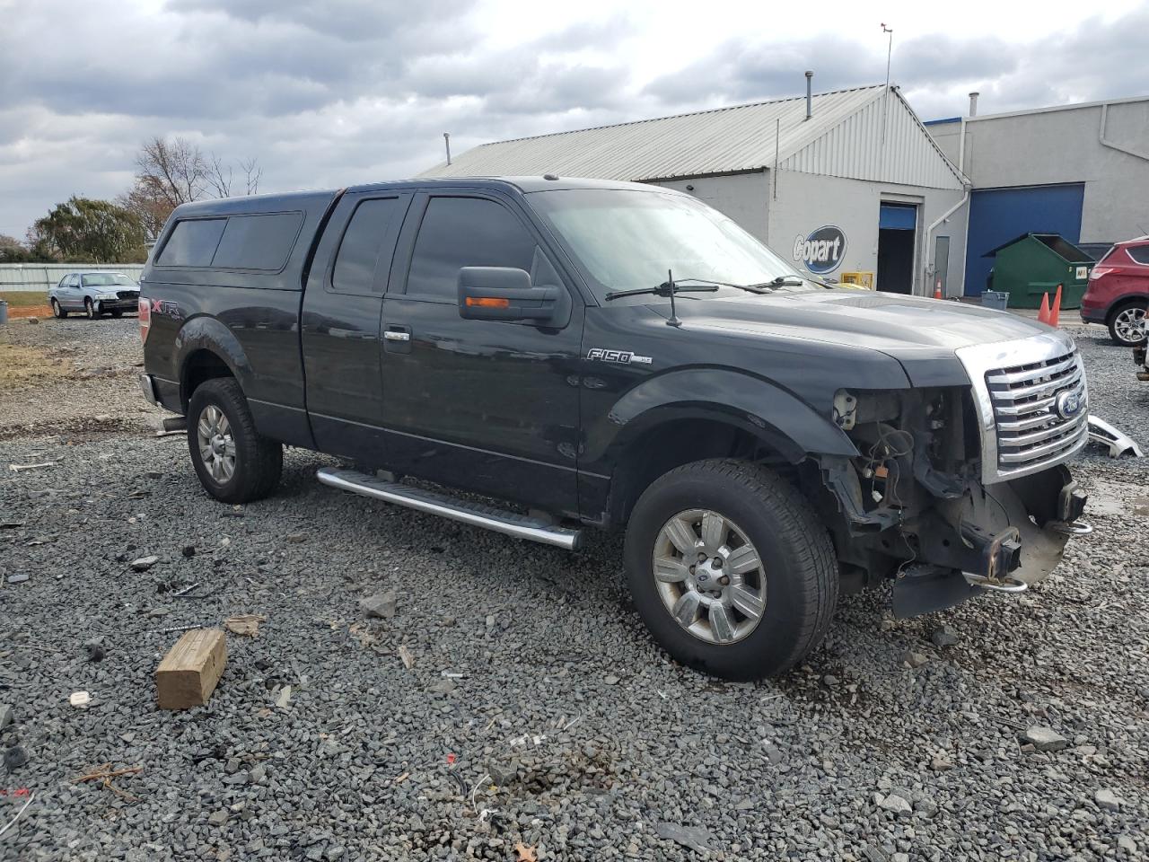 Ford F-150 Super Cab Image 11