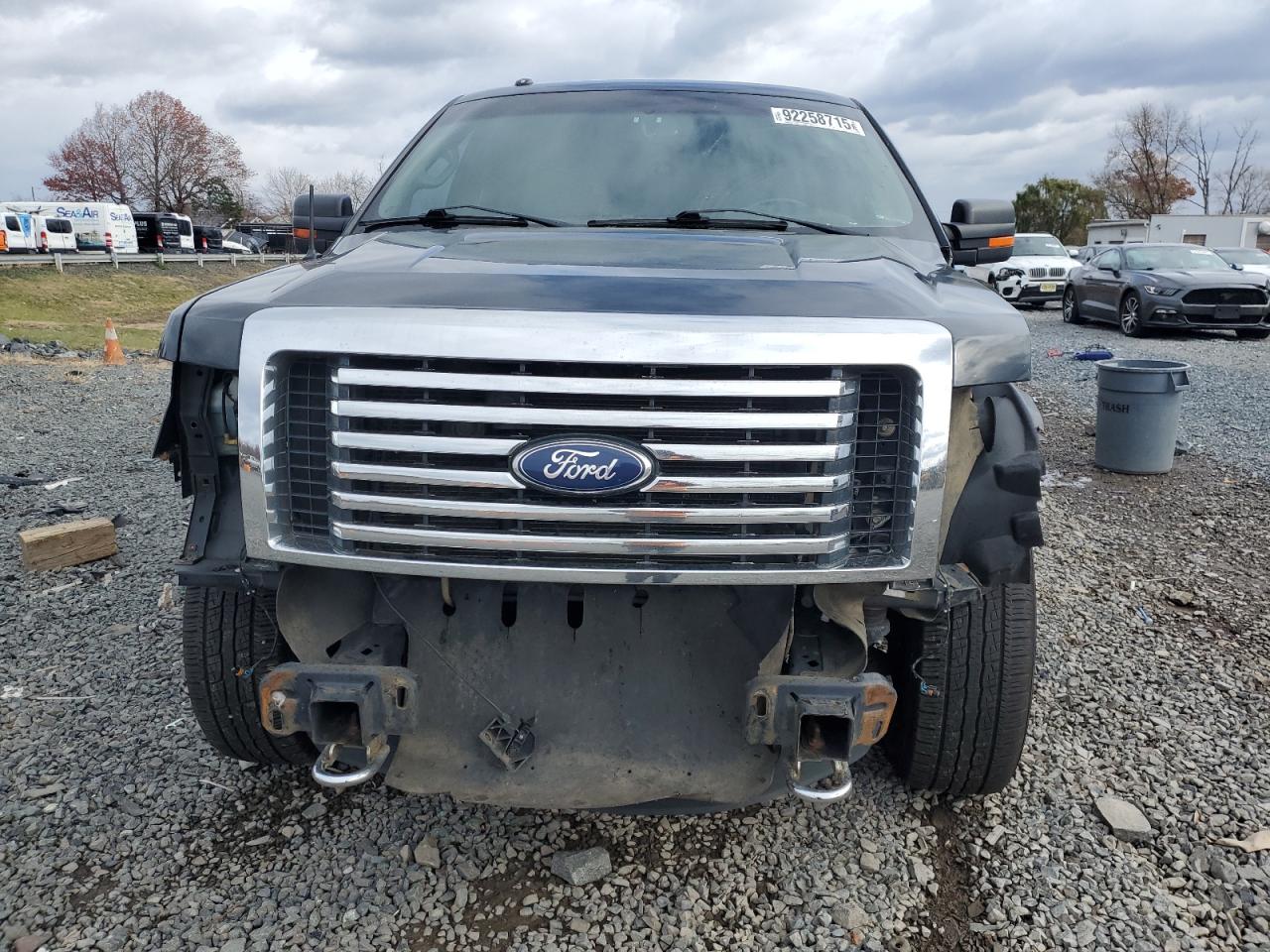 Ford F-150 Super Cab Image 3