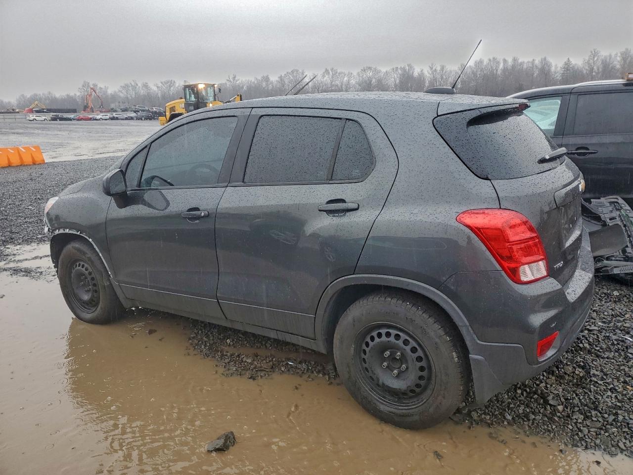 Chevrolet Trax Ls Image 5