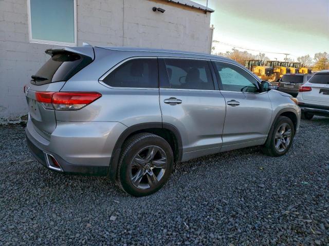 Toyota Highlander Limited Image 9
