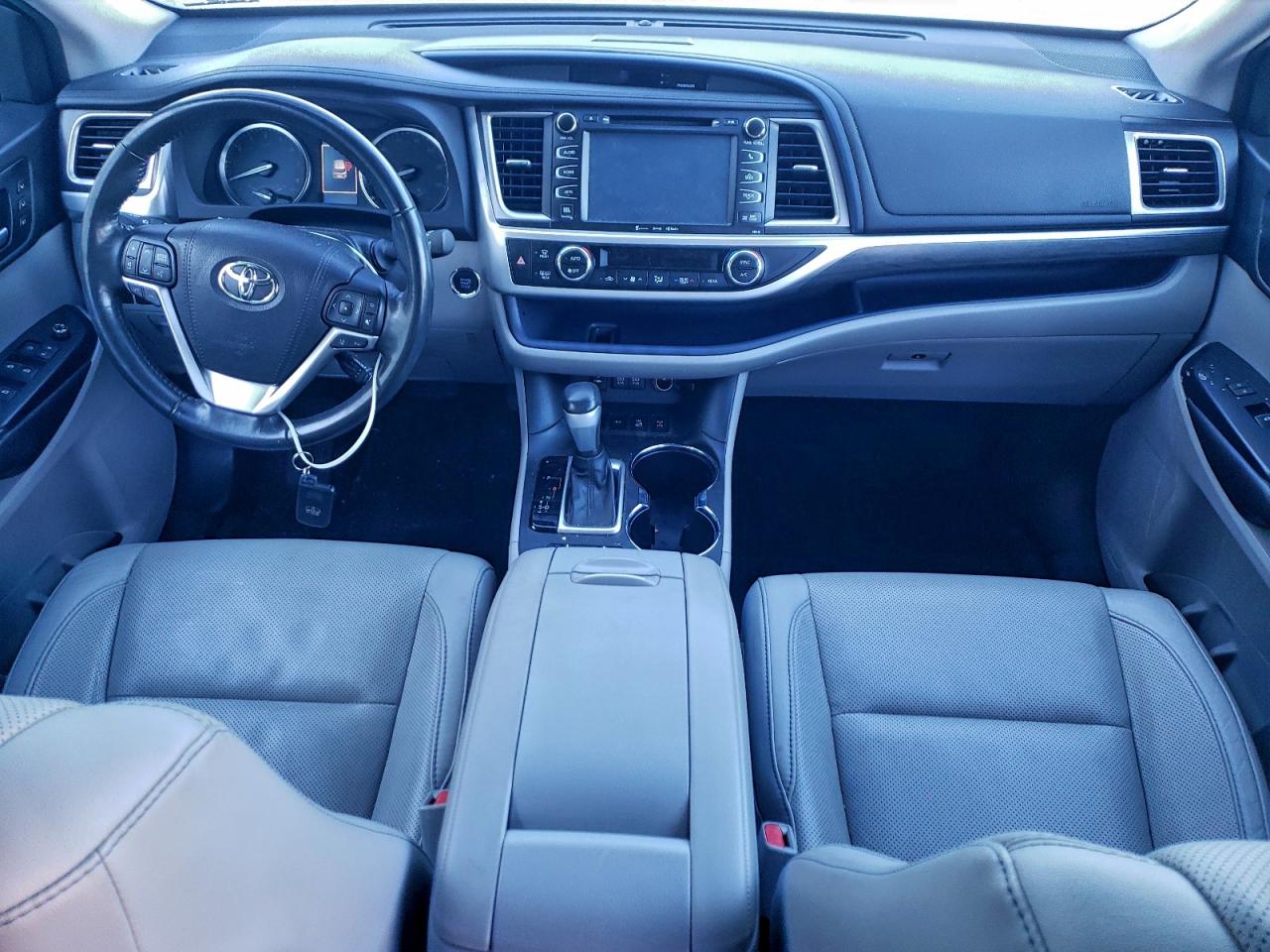 Toyota Highlander Limited Image 7