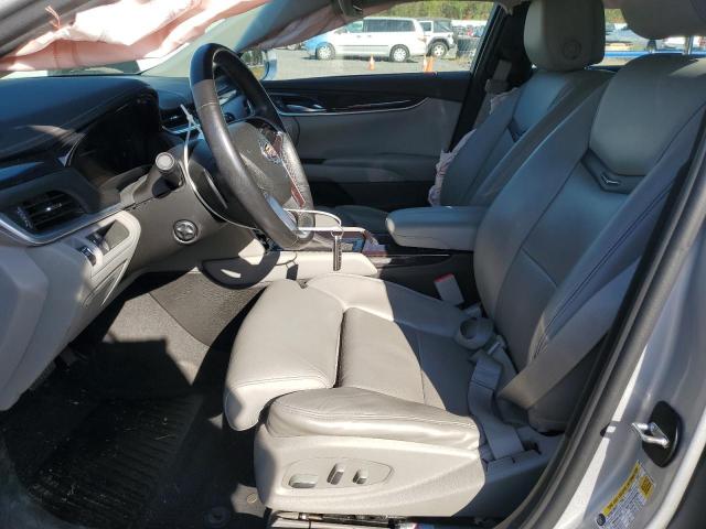 Cadillac XTS Luxury Collection Image 11