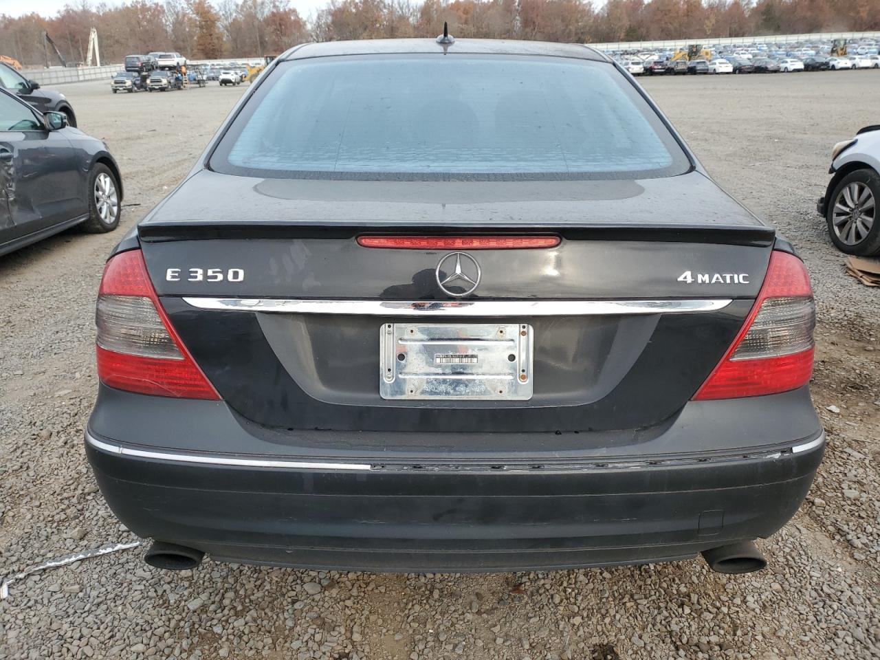 Mercedes-Benz E-Class 350 4matic Image 8