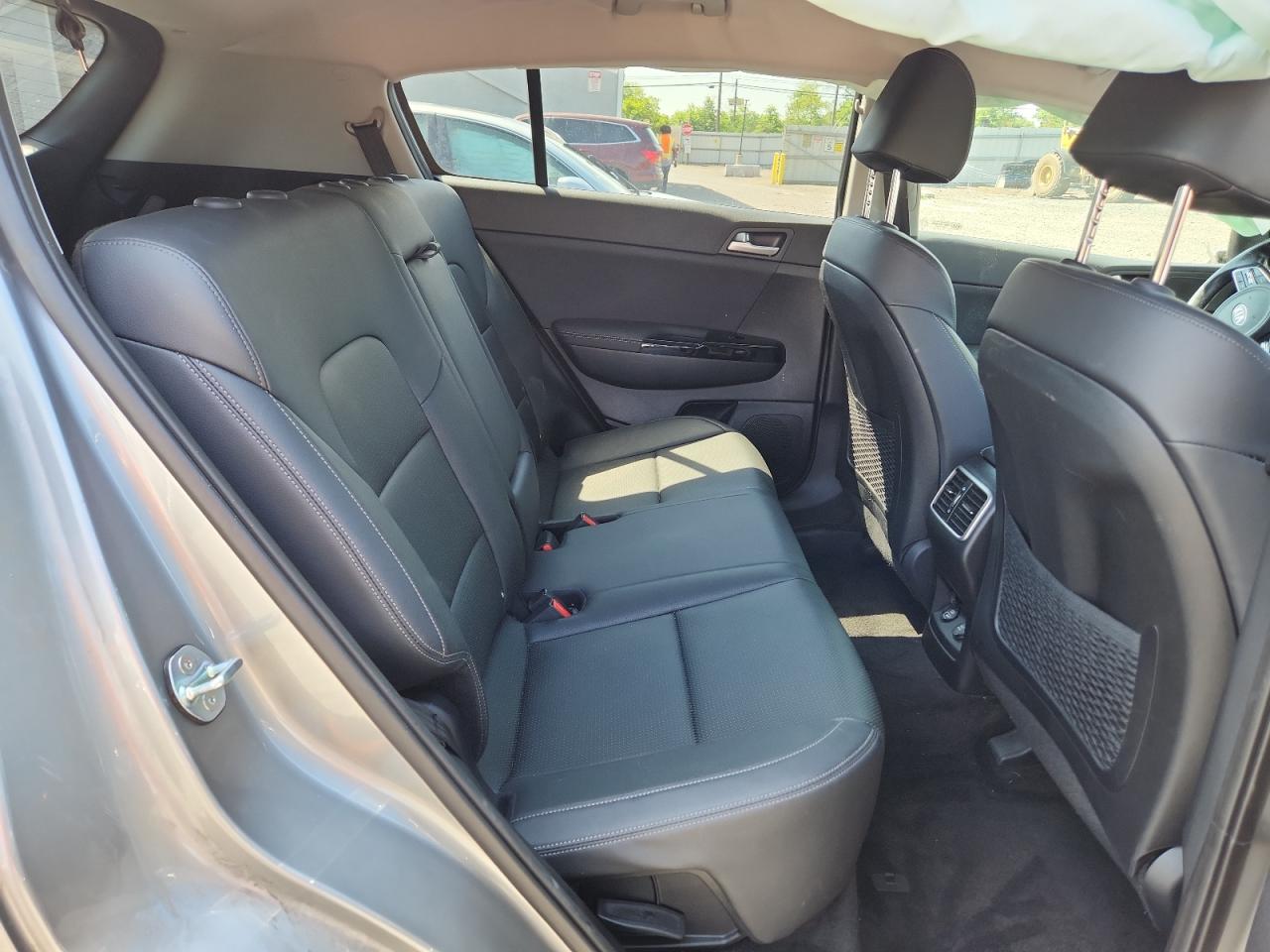 Kia Sportage Ex Image 10