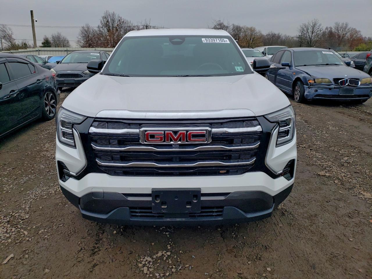 GMC Terrain Elevation Image 5