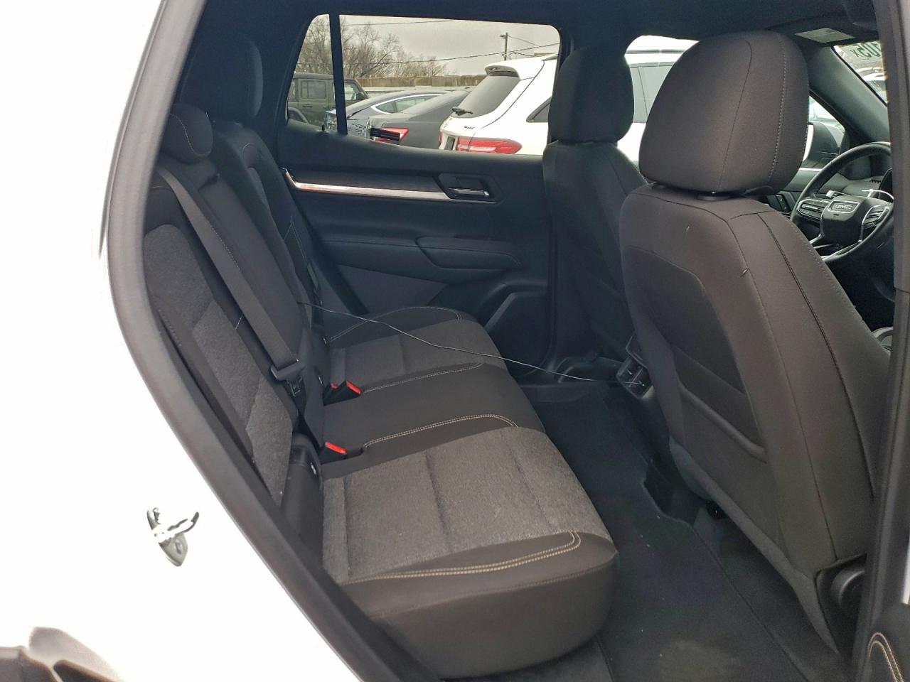 GMC Terrain Elevation Image 8