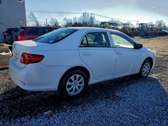 Toyota Corolla Base Image 4