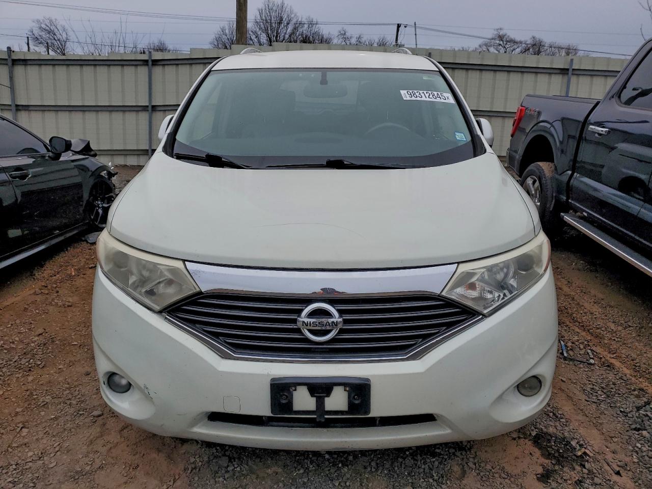 Nissan Quest S Image 5