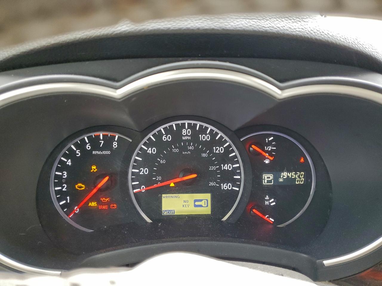 Nissan Quest S Image 11