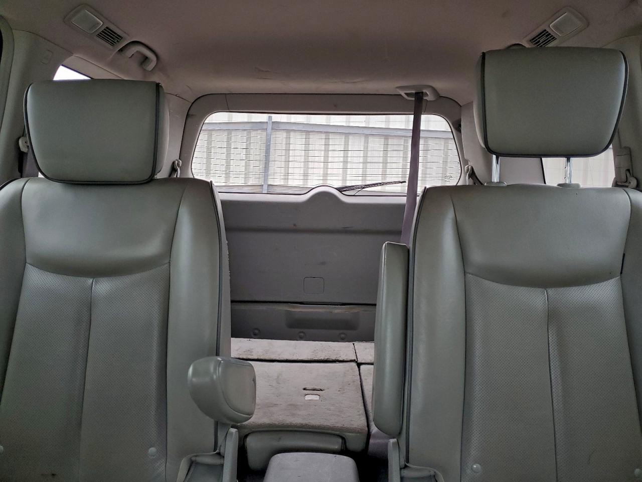 Nissan Quest S Image 7