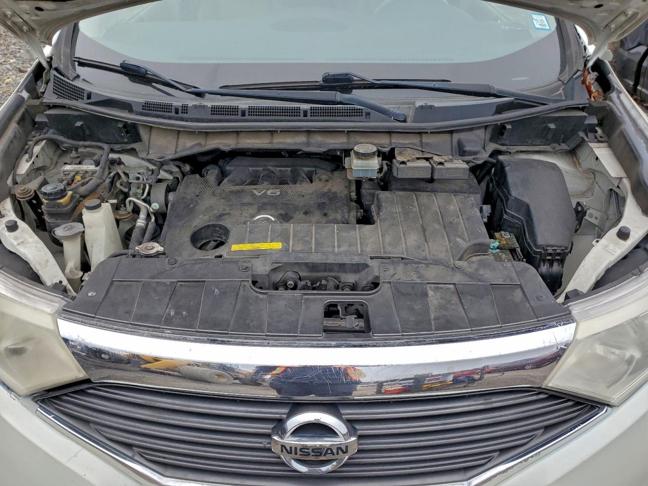 Nissan Quest S Image 9