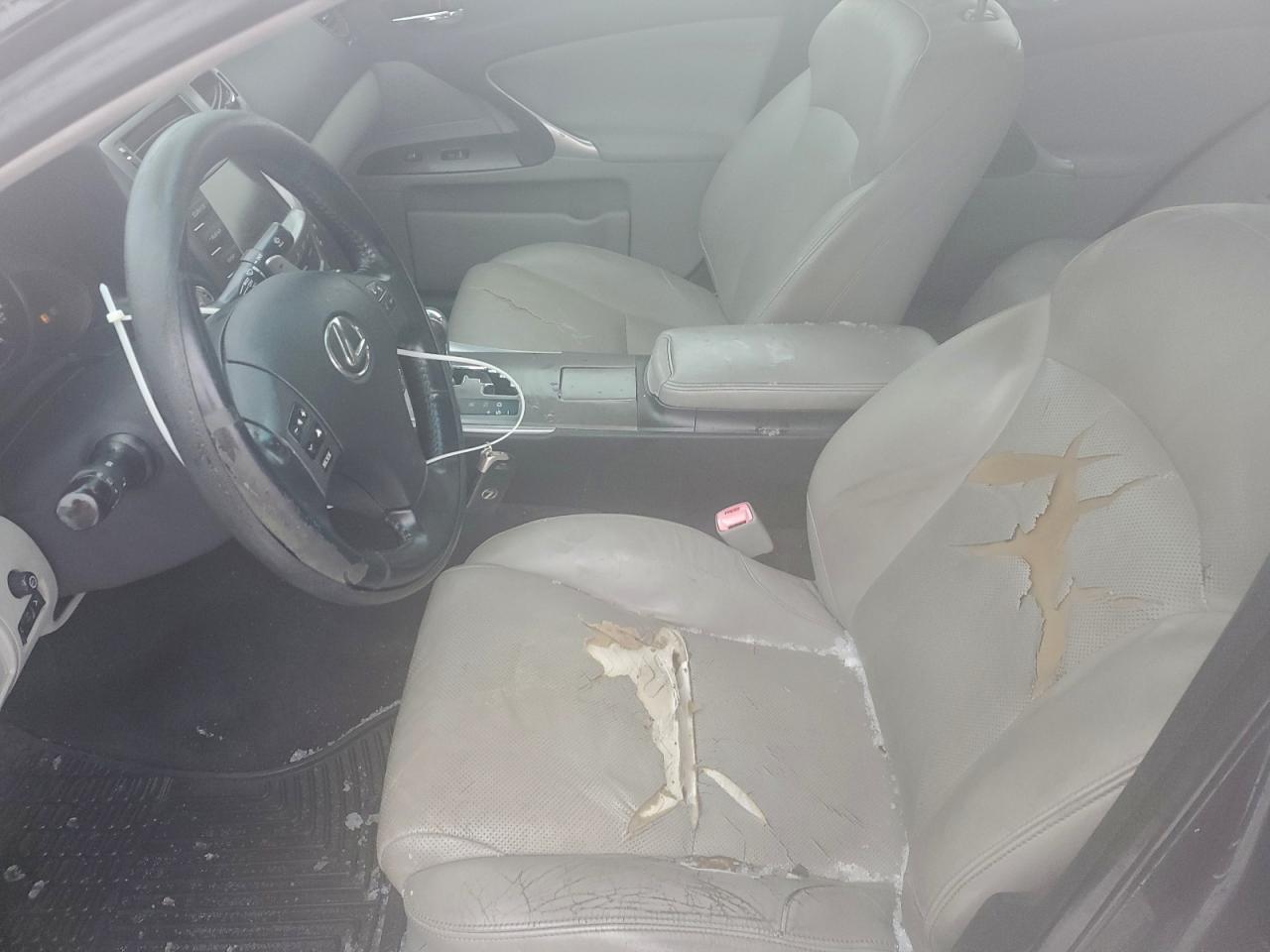 Lexus Is 250 Image 12