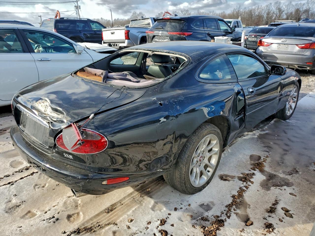 Jaguar XKR Image 2