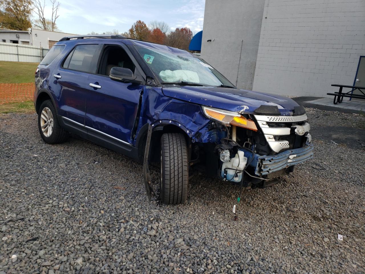 Ford Explorer Xlt Image 2