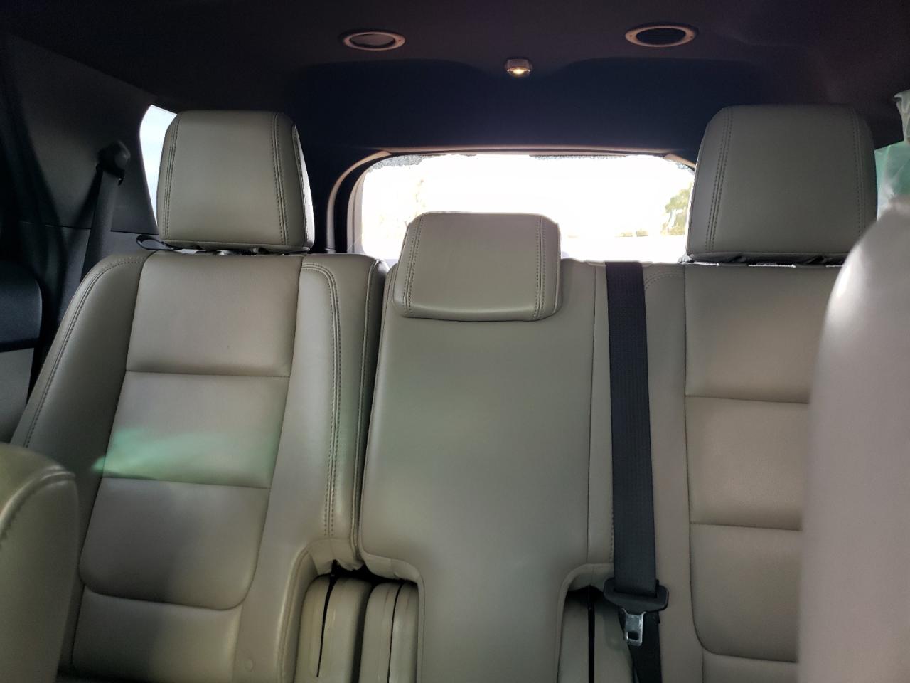 Ford Explorer Xlt Image 10