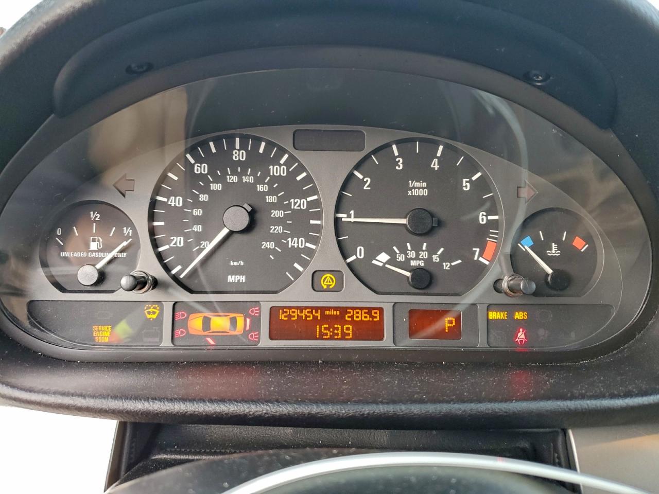 BMW 3 Series Xi Image 12