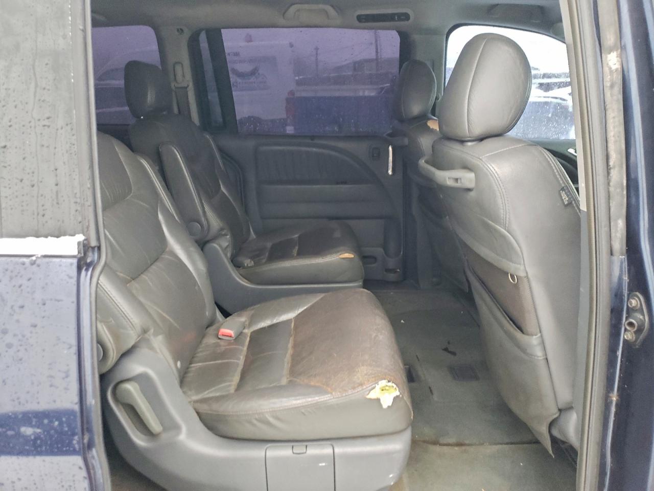 Honda Odyssey Touring Image 11