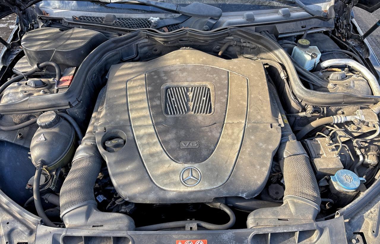 Mercedes-Benz C-Class 300 4matic Image 8