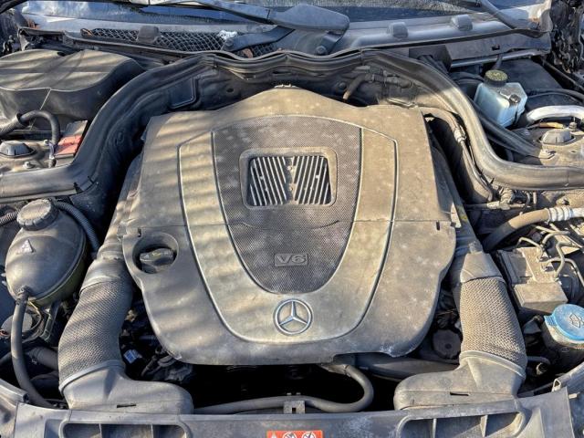 Mercedes-Benz C-Class 300 4matic Image 8