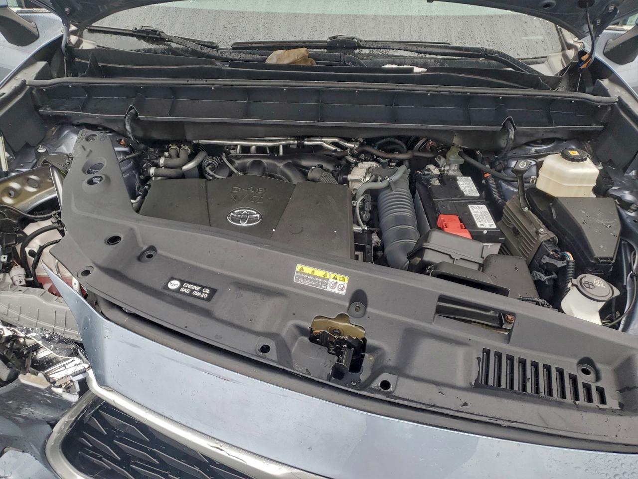 Toyota Highlander L Image 13