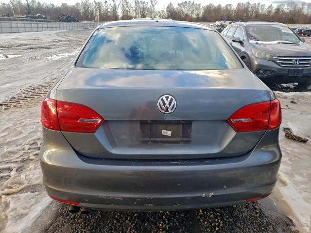 Volkswagen Jetta Se Image 3