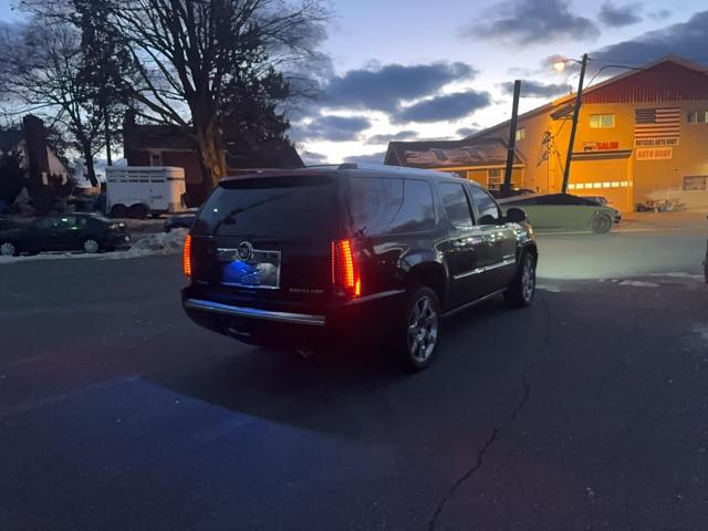 Cadillac Escalade Esv Image 5