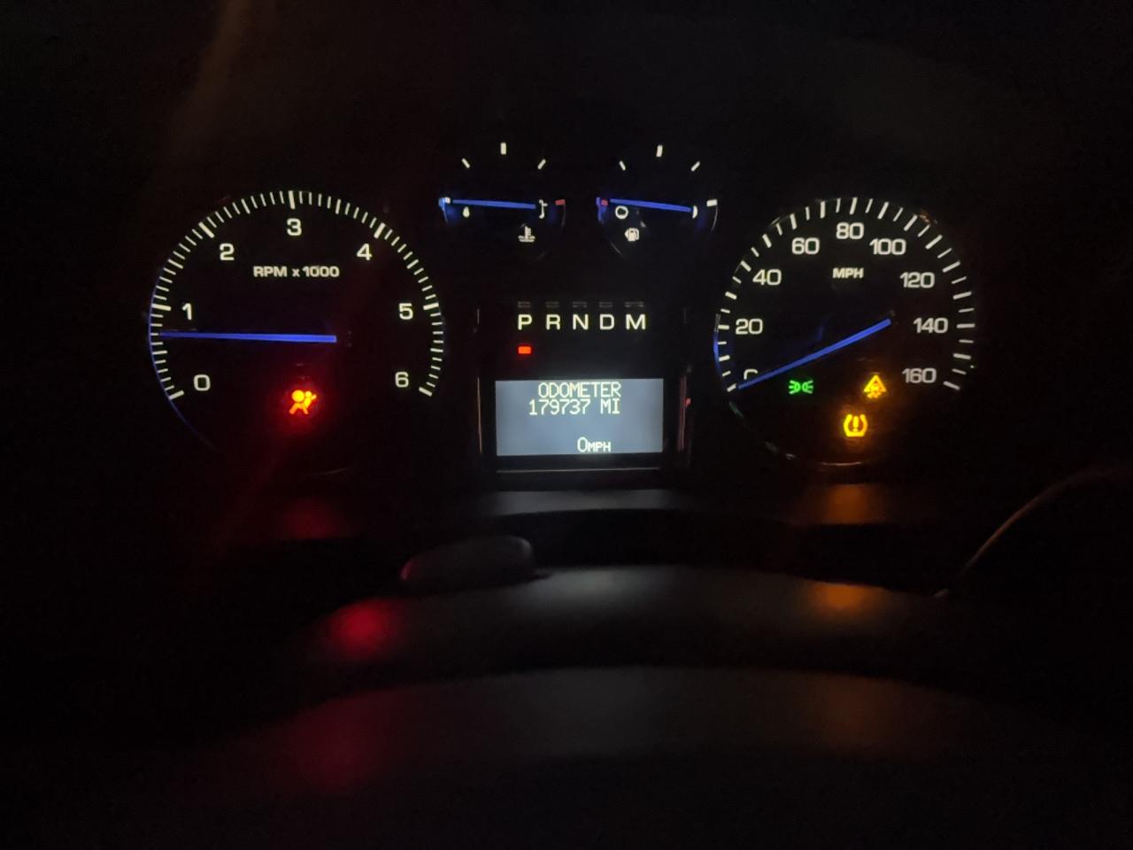 Cadillac Escalade Esv Image 10