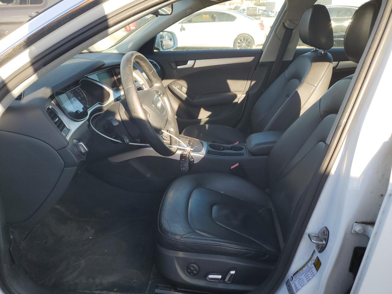 Audi A4 Premium Image 4