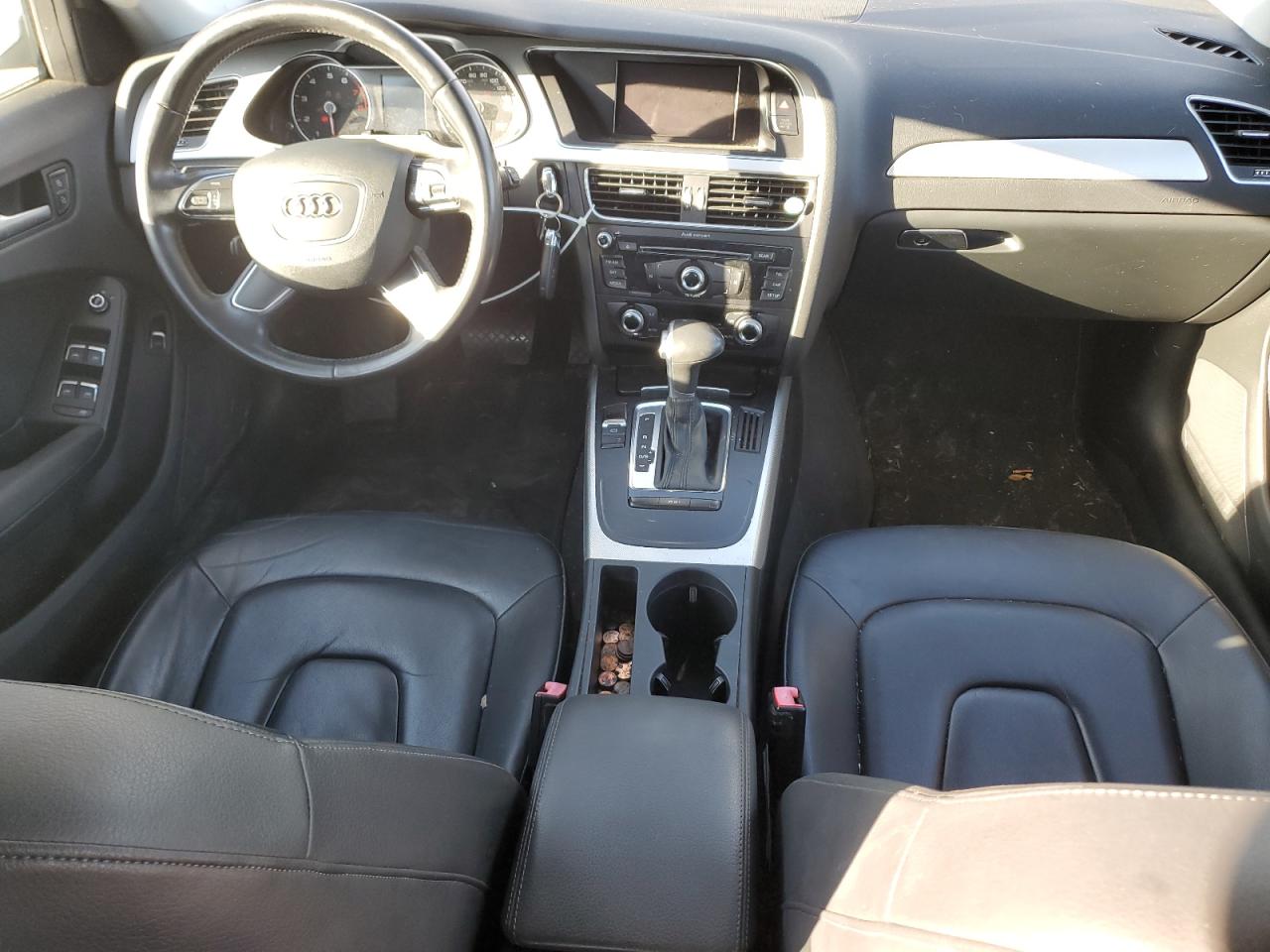 Audi A4 Premium Image 10