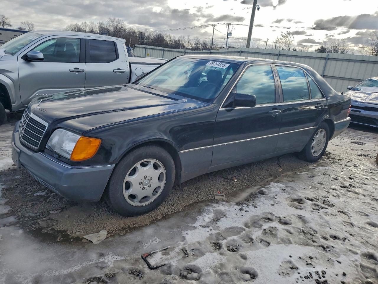 Mercedes-Benz 600-Class Sel Image 1