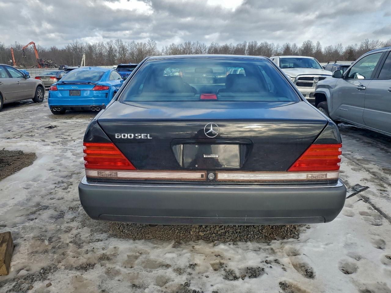 Mercedes-Benz 600-Class Sel Image 8