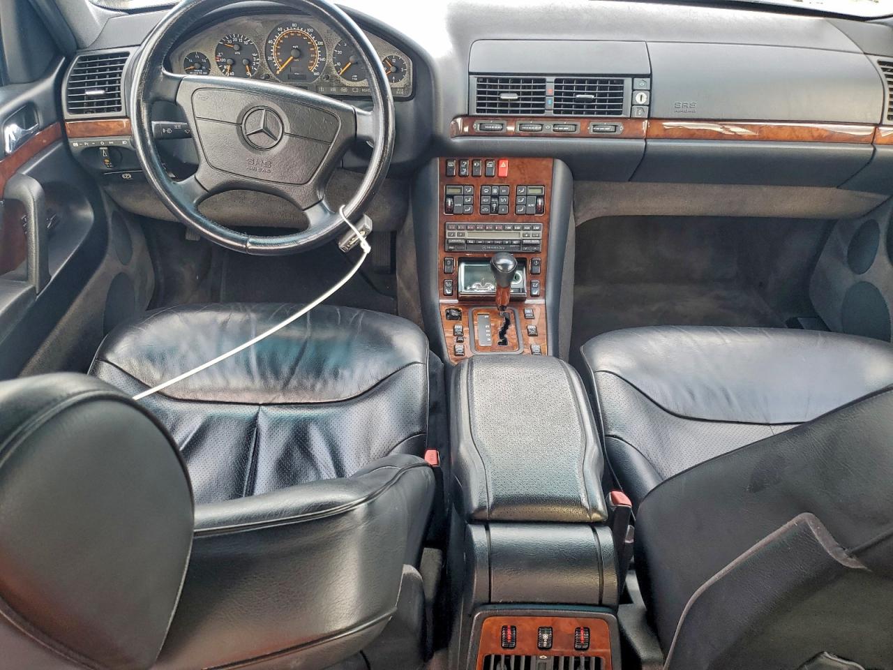 Mercedes-Benz 600-Class Sel Image 11