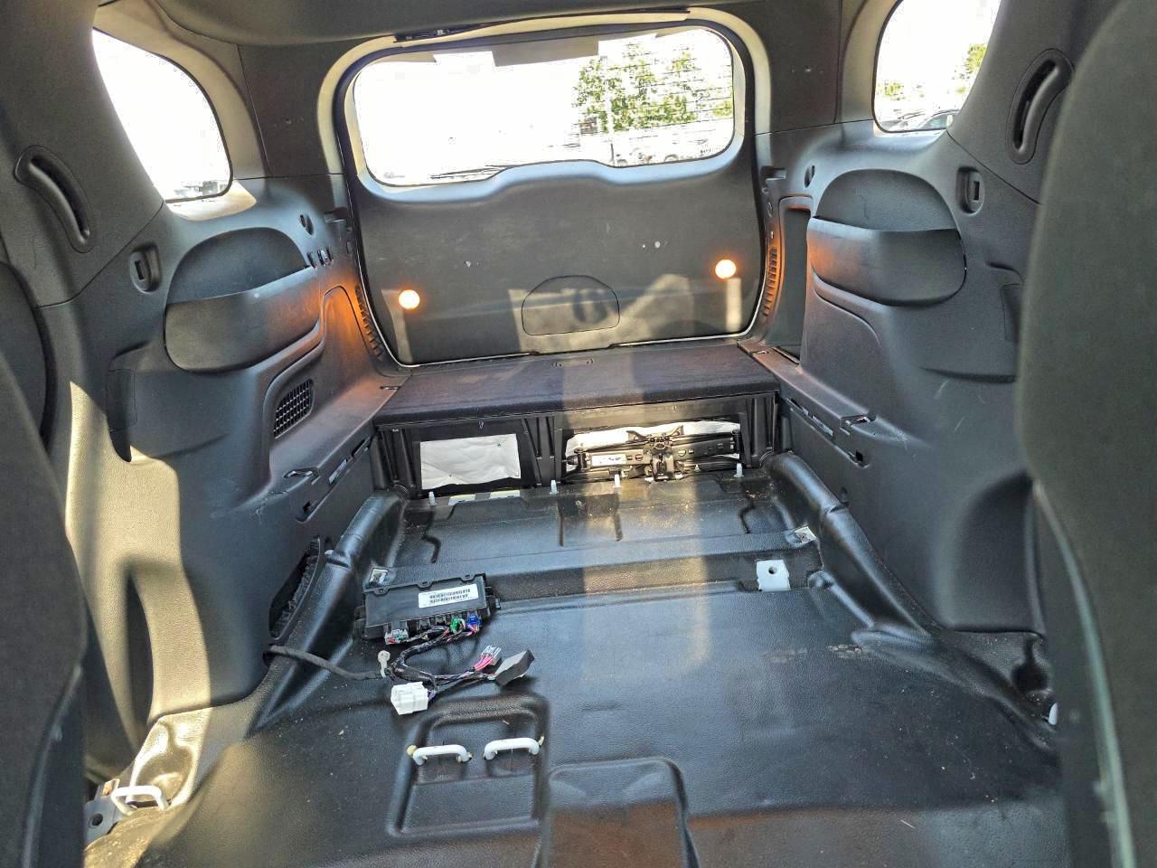 Dodge Durango Pursuit Image 3