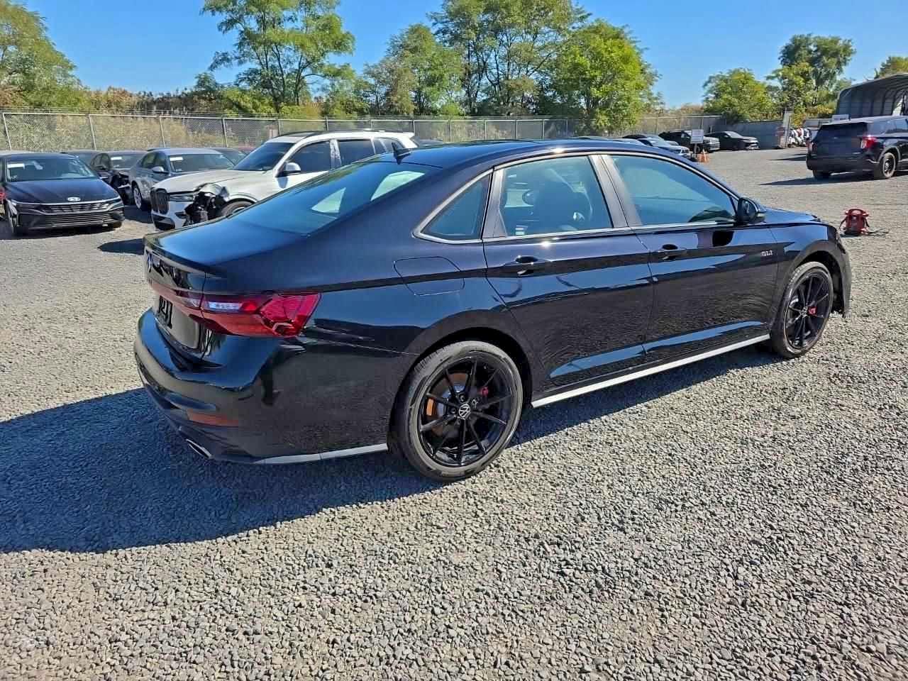 Volkswagen Jetta Gli Autobahn Image 6