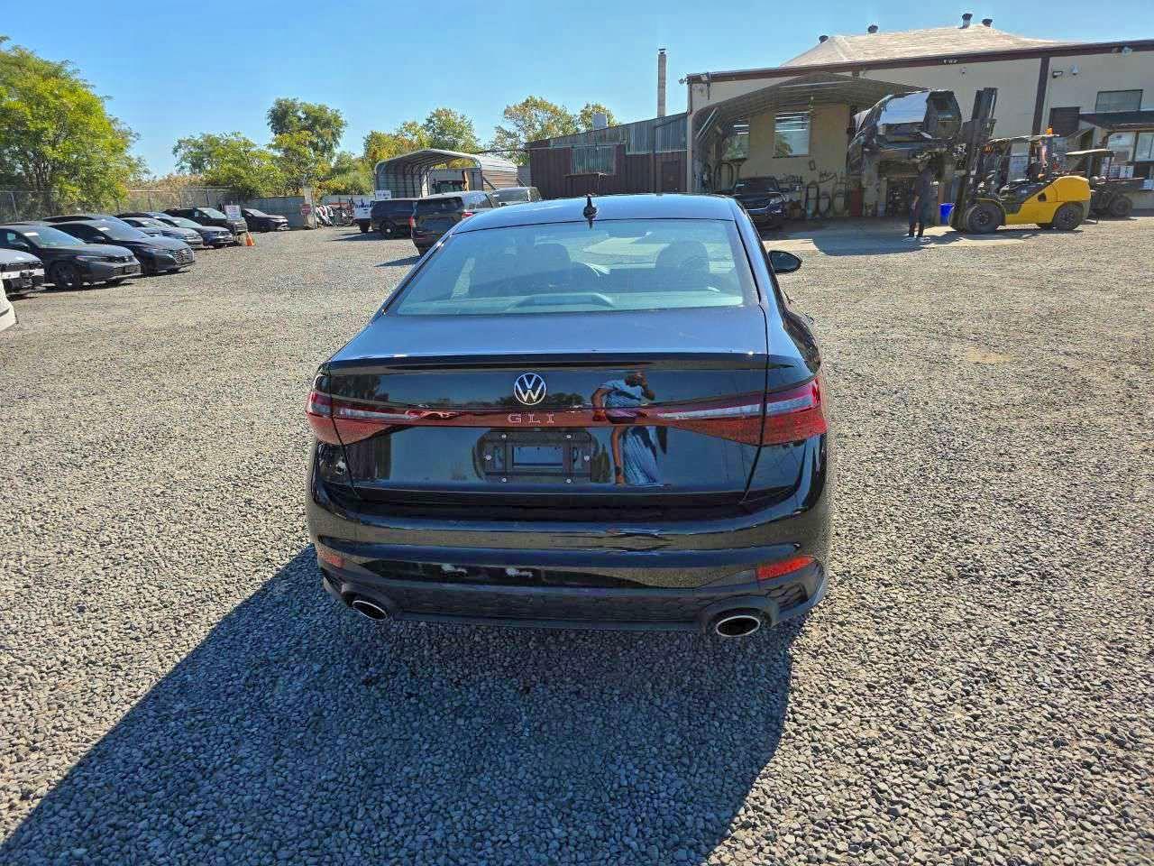 Volkswagen Jetta Gli Autobahn Image 4