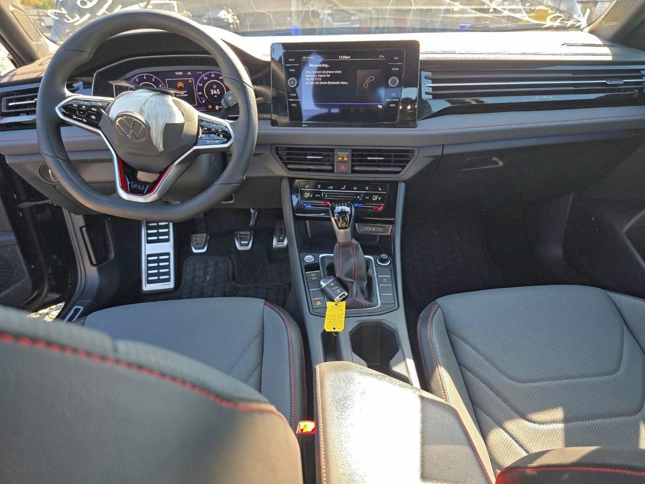 Volkswagen Jetta Gli Autobahn Image 9