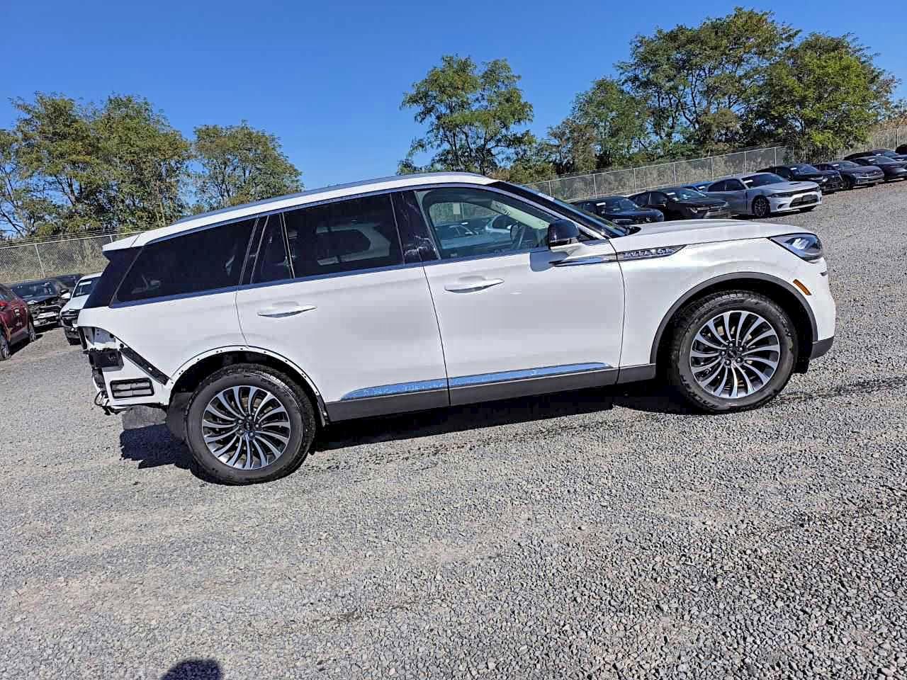 Lincoln Aviator Image 12