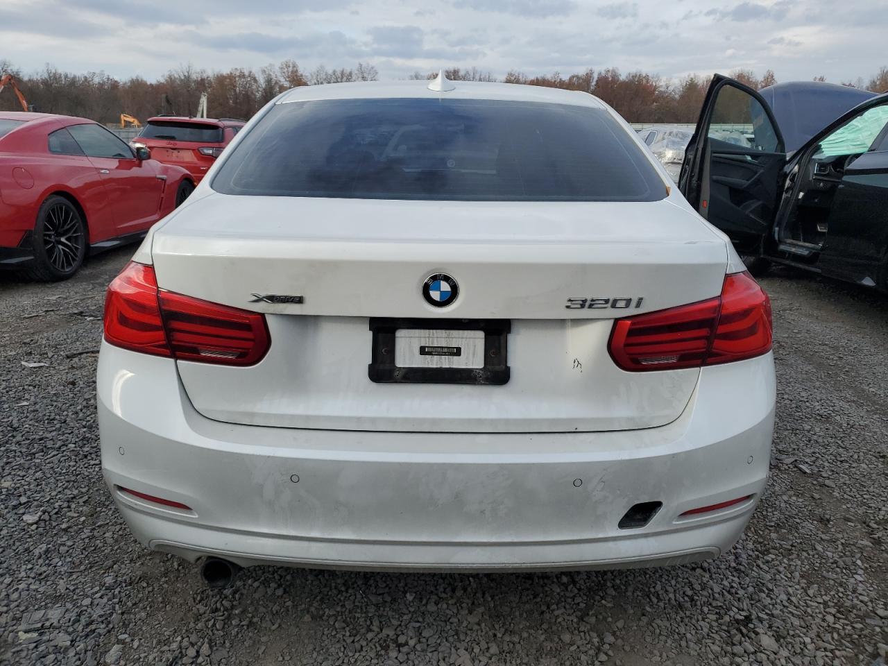 BMW 3 Series Xi Image 5