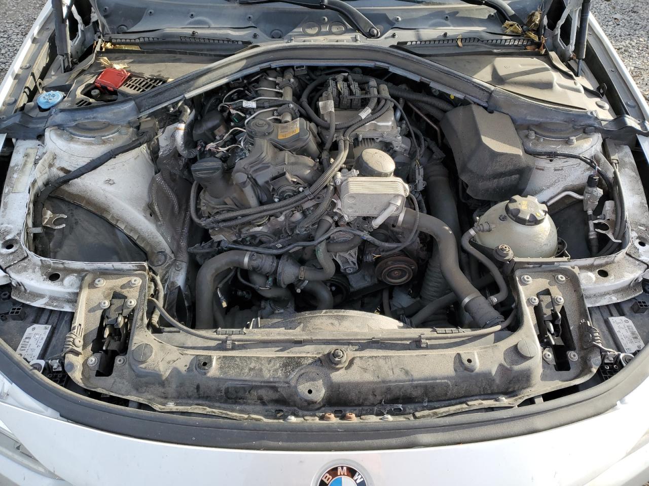 BMW 3 Series Xi Image 12