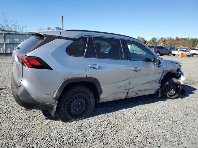 Toyota RAV4 Le Image 2