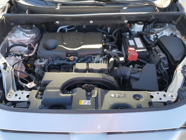 Toyota RAV4 Le Image 10