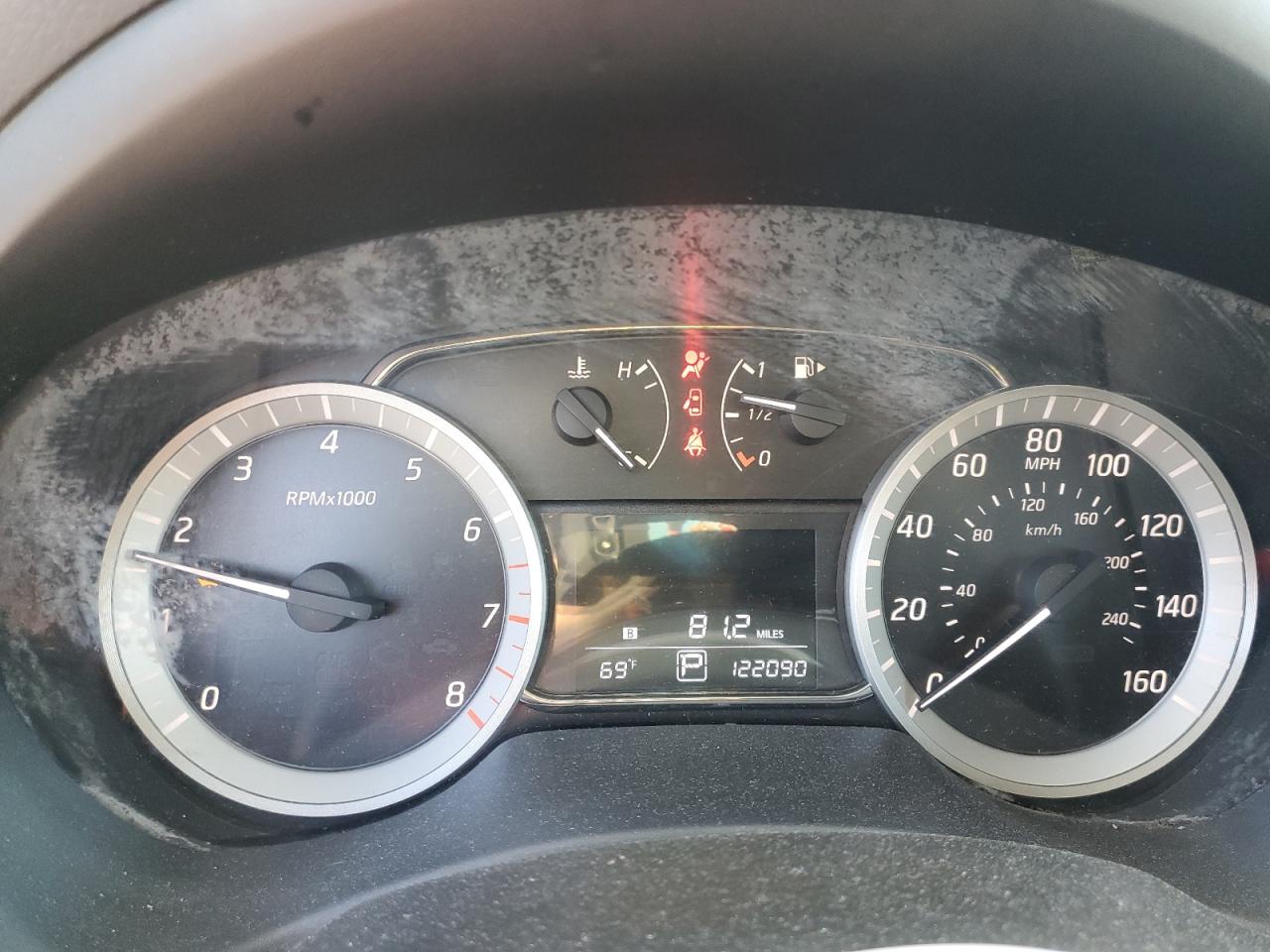 Nissan Sentra S Image 4