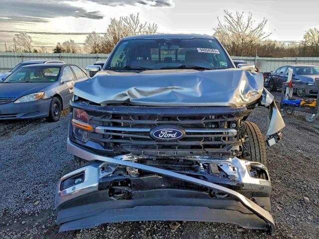 Ford F-150 Xlt Image 6