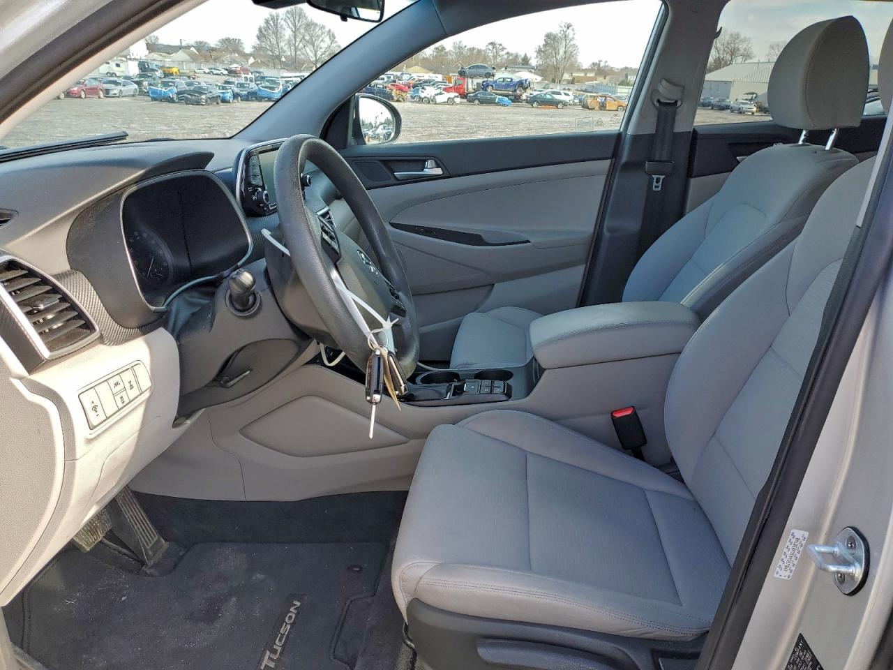 Hyundai TUCSON Se Image 9